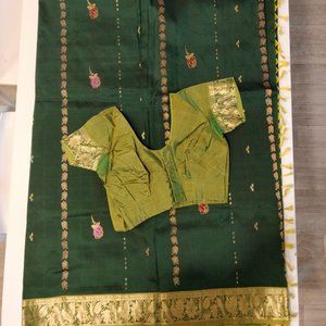 kanjivaram silk saree with blouse  Like New !